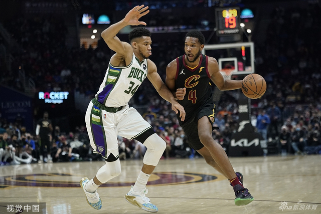 球迷最爱看的踢法回来了（最受欢迎的打法重现江湖）