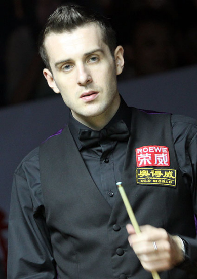 阿森纳传奇蒂埃里-亨利被评为全球第三性感的光头男士（阿森纳名宿蒂埃里·亨利荣登全球性感光头榜第三位）