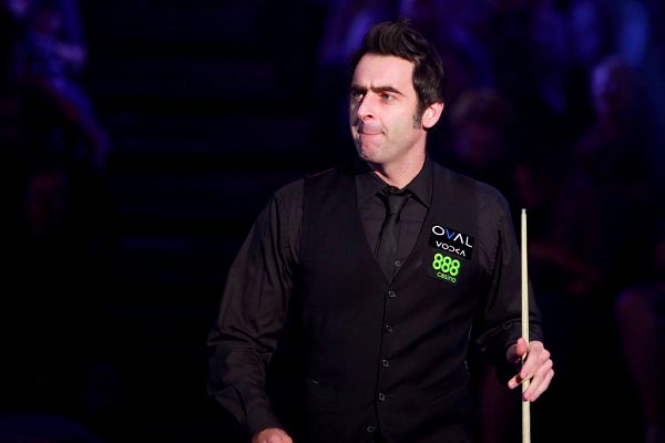 两条线相扣 两条线相扣